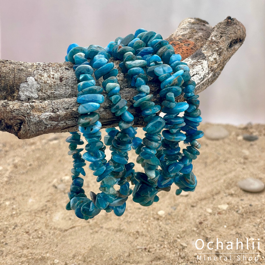 Bracelet apatite bleue facette 4mm