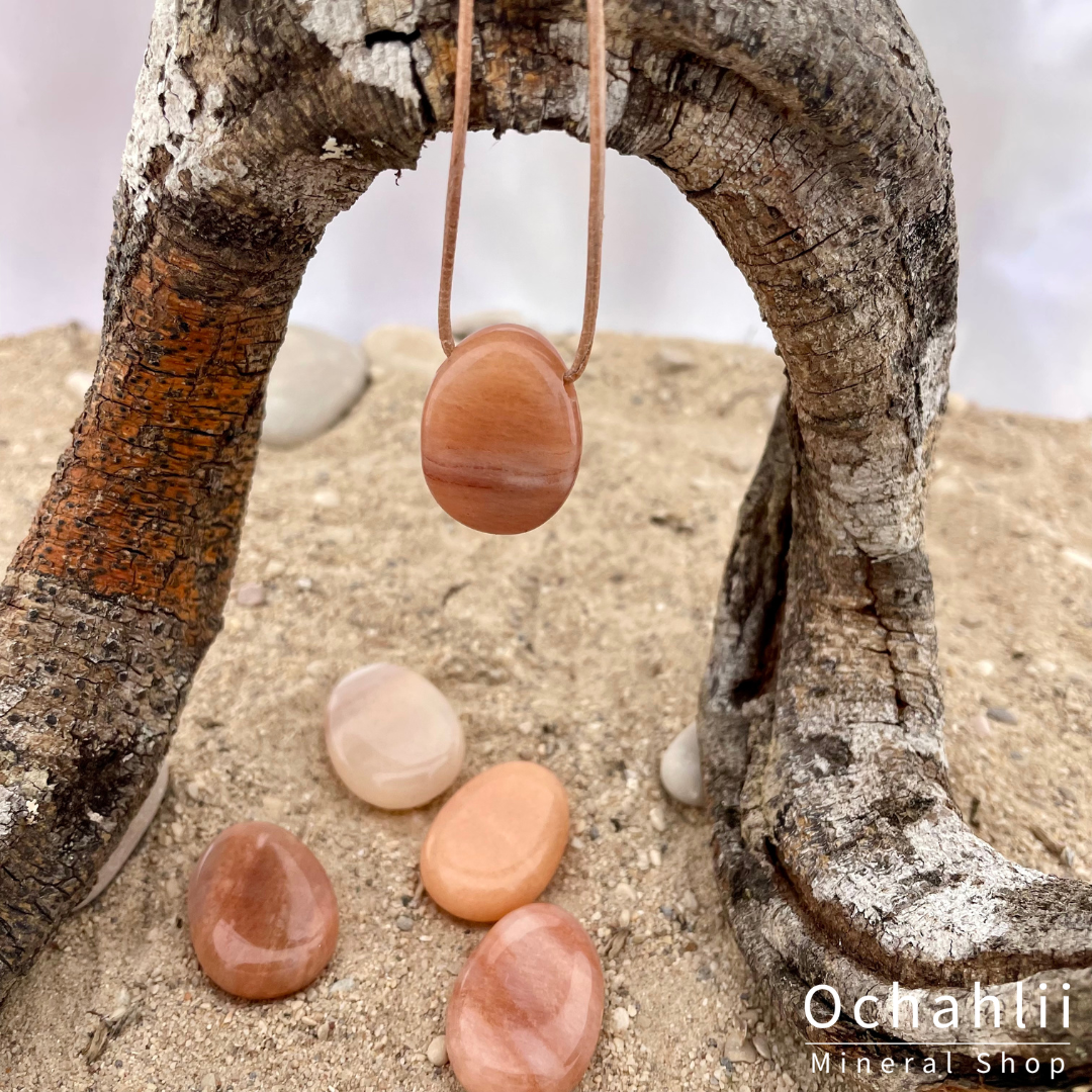 Aventurijn oranje doorboorde hanger