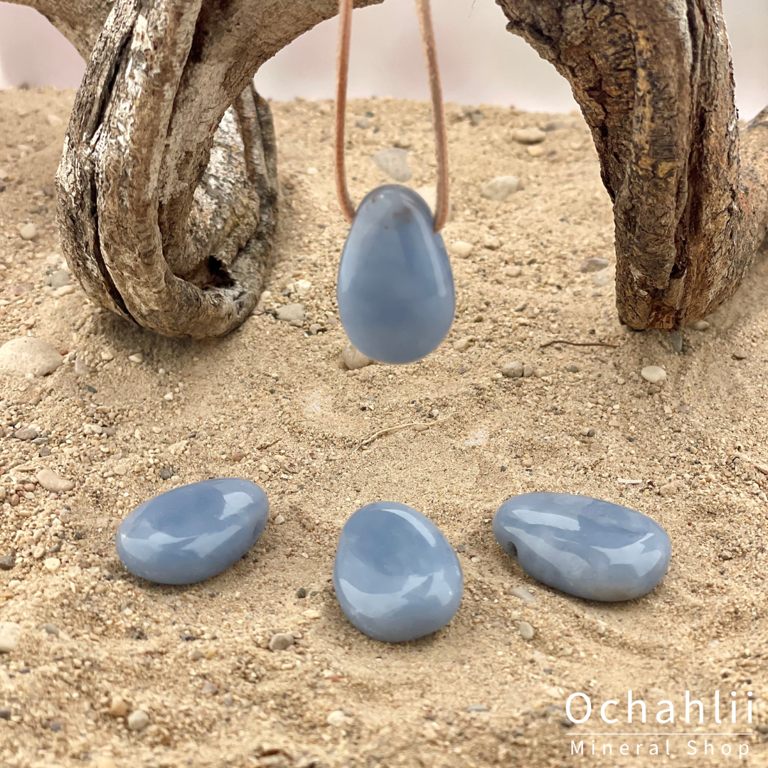 Angeliet doorboorde hanger