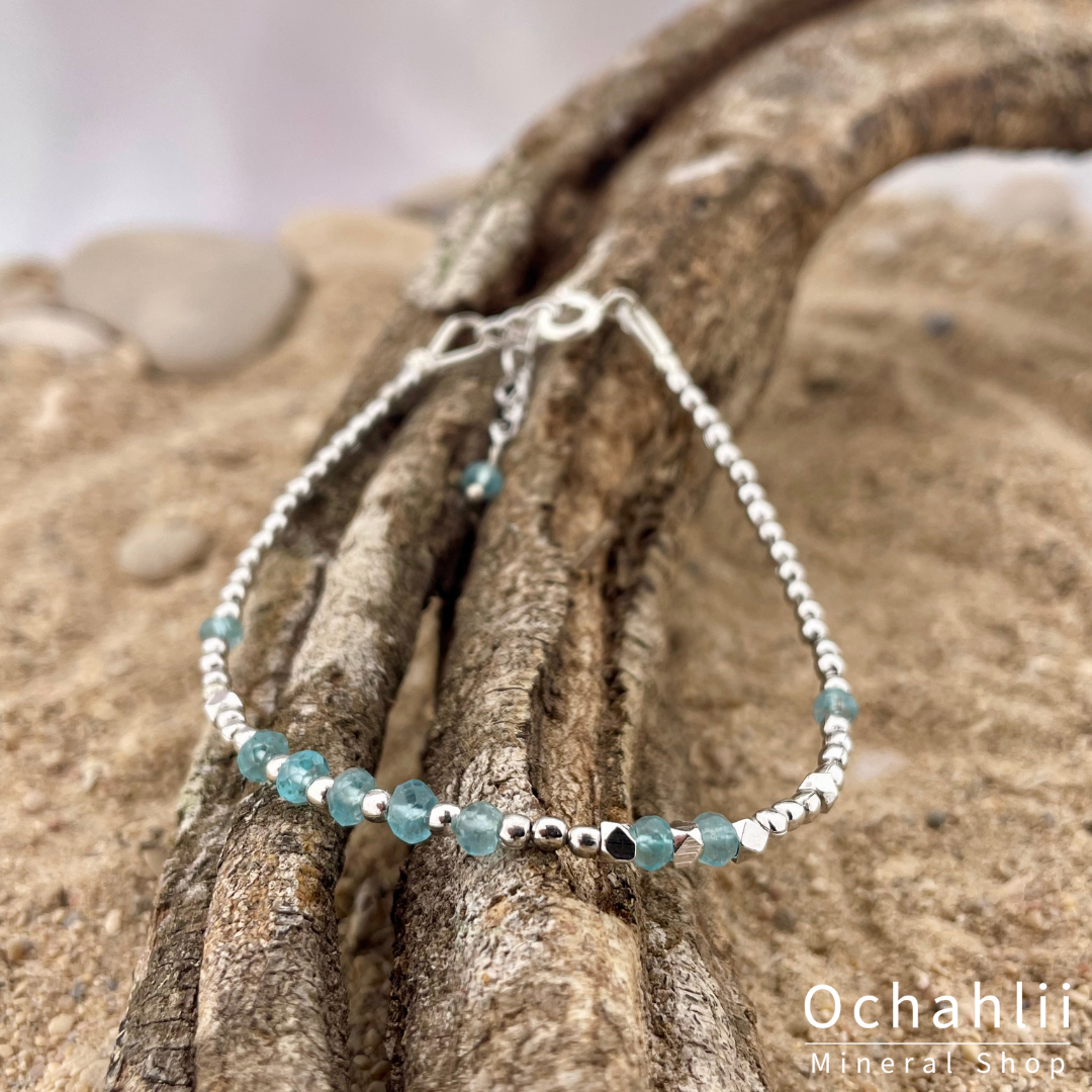 Apatite bracelet facet 4mm