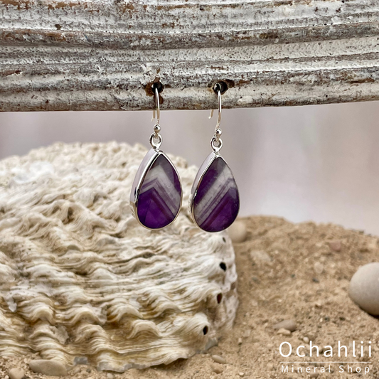 Amethyst Chevron silver earrings<br> <span style="font-weight:bold;">"Inner peace"</span>
