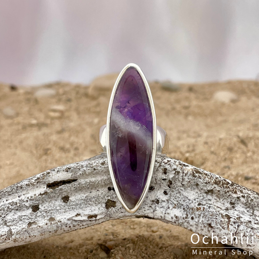 Amethyst chevron (South Africa) silver ring size 57<br> <span style="font-weight:bold;">"Inner peace"</span>