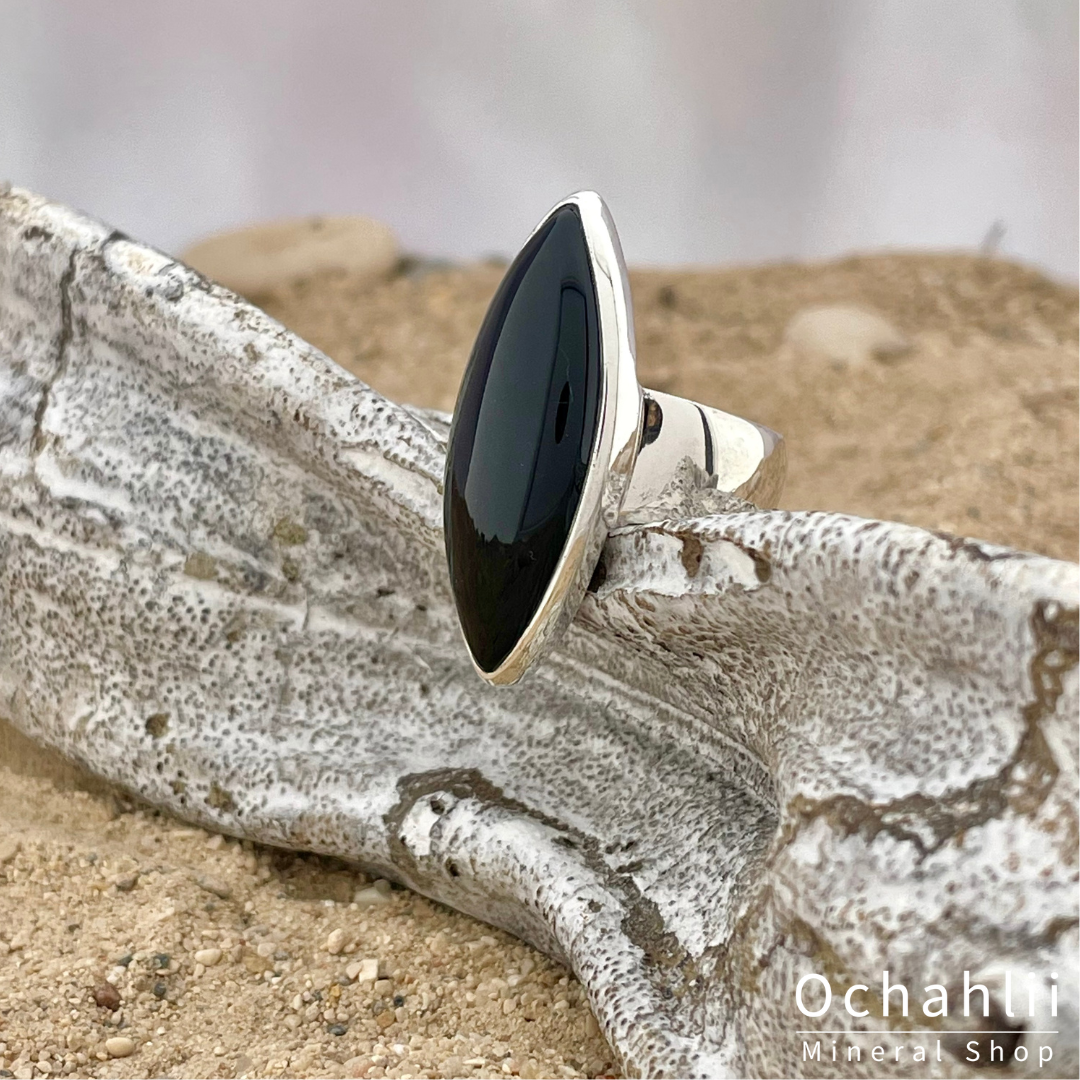 Onyx zilveren ring maat 53